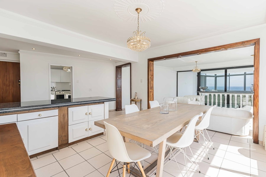 3 Bedroom Property for Sale in Sea Point Western Cape